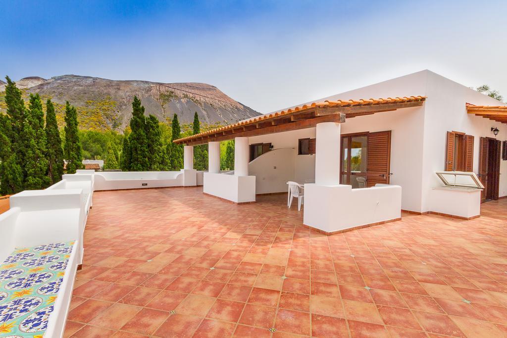 Casa Schmidt Bed & Breakfast Vulcano  Exterior foto
